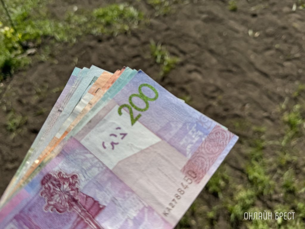 Сколько заплатят, если заменяешь работника на время отпуска? Рассказываем о всех возможностях и вариантах