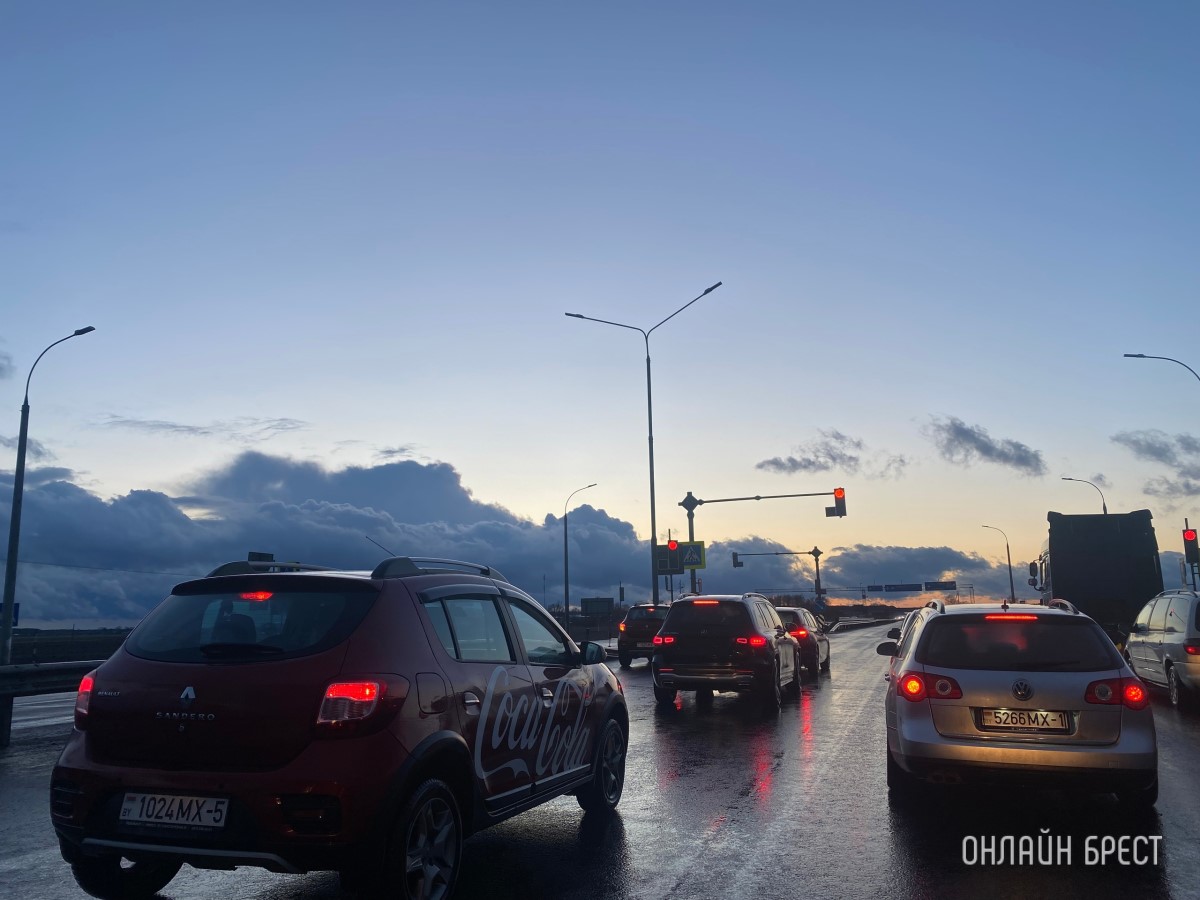 Стало известно, какая область является самой автомобилизированной в Беларуси