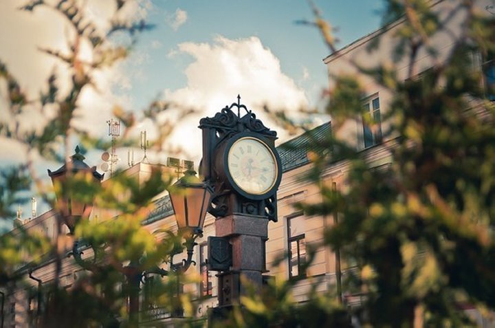 Пенсии, пособия и много выходных: что ждет белорусов в мае