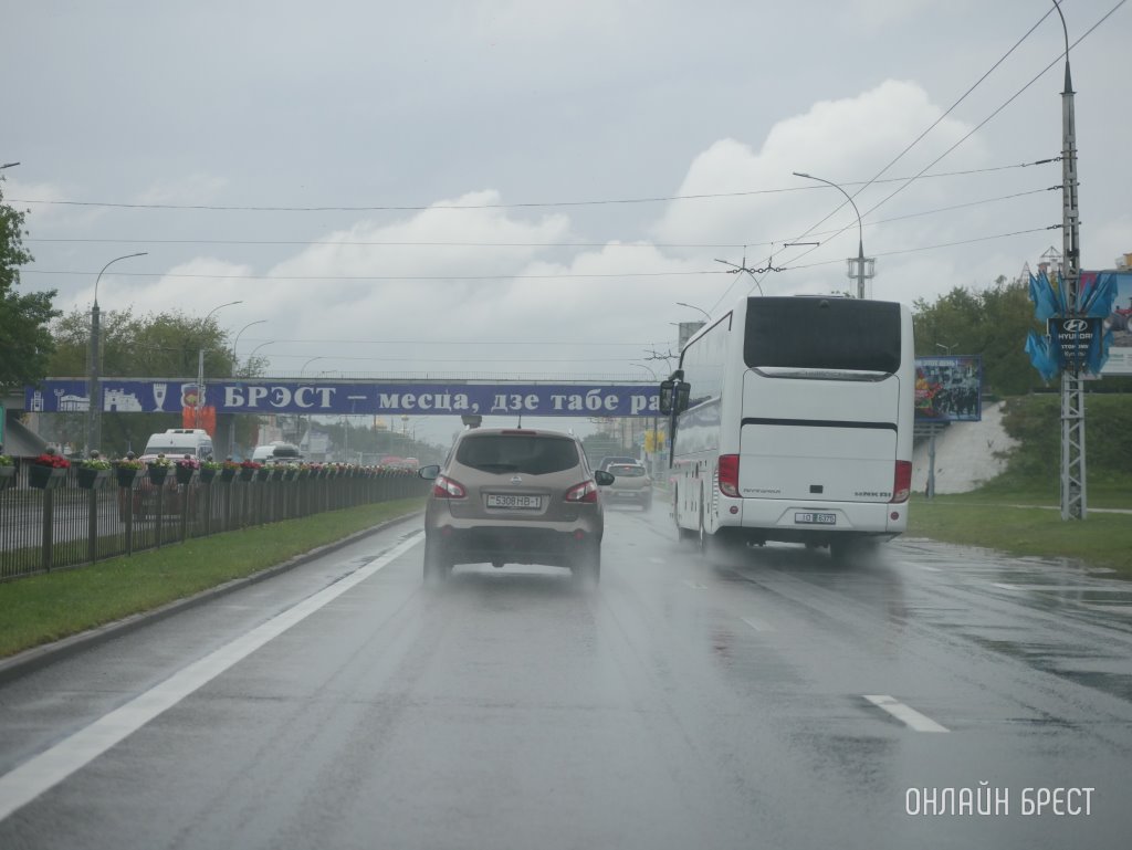 В Беларуси камеры начнут выявлять непристегнутых водителей и пассажиров