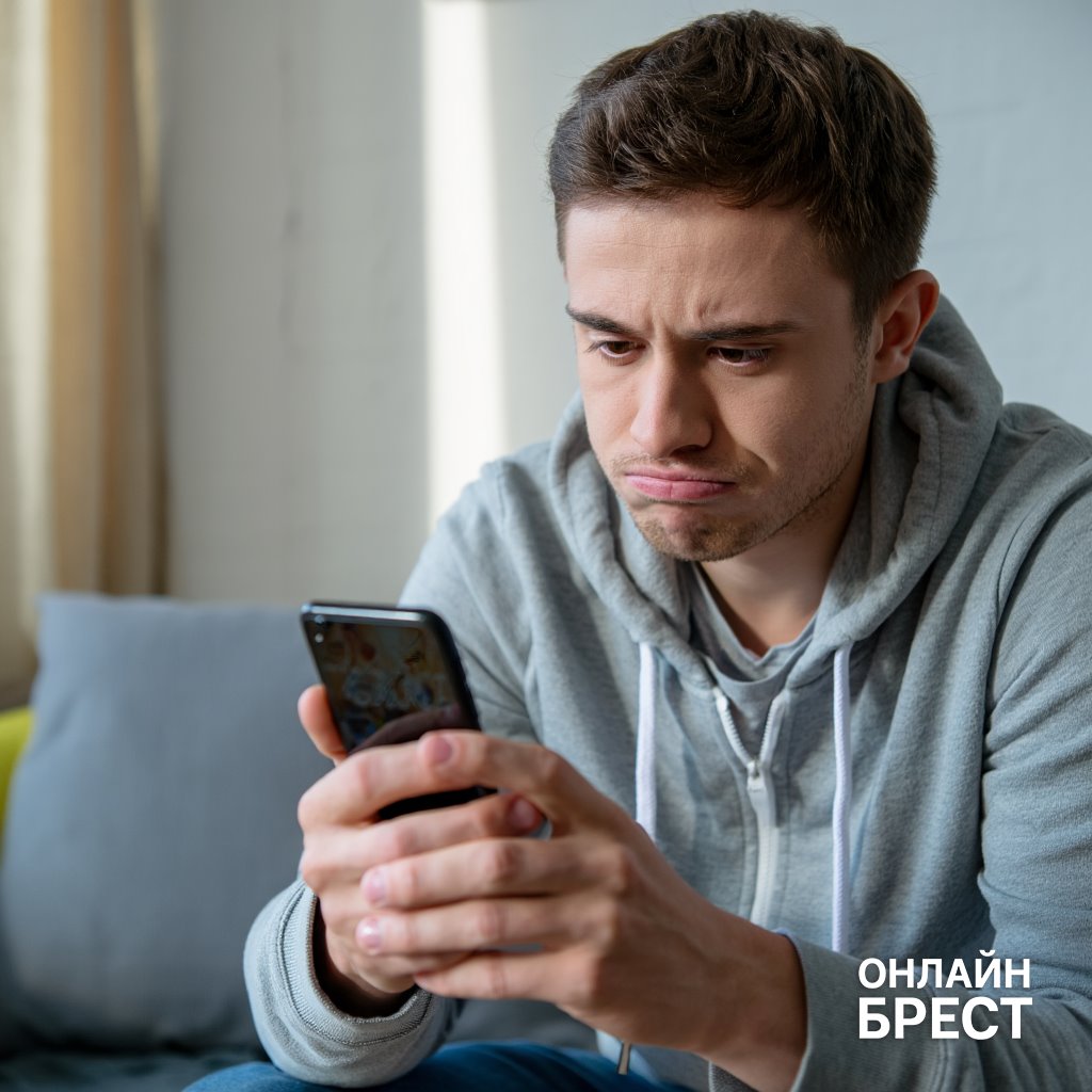 «Заплати, иначе фото увидят все»: белорус попал на деньги из-за интим-шантажа