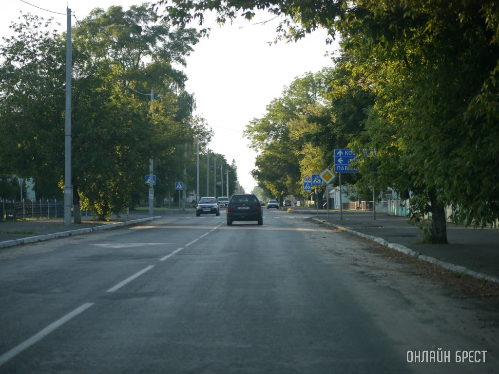 В Беларуси все райцентры и агрогородки свяжут полноценными дорогами