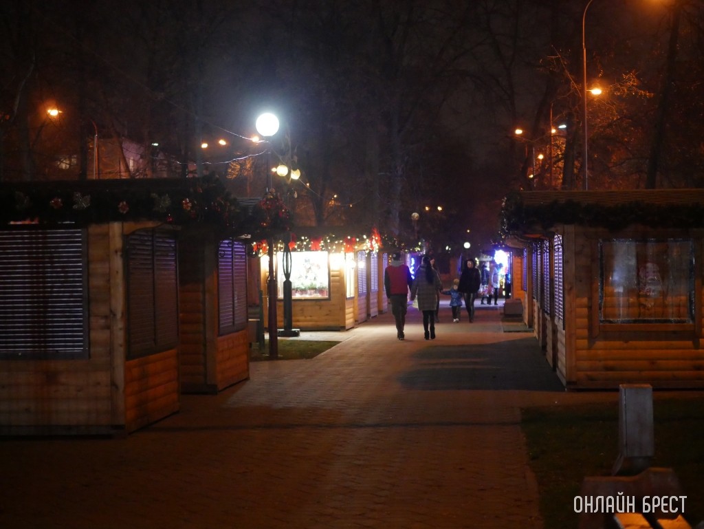 Живая музыка будет звучать на ярмарке в Бресте