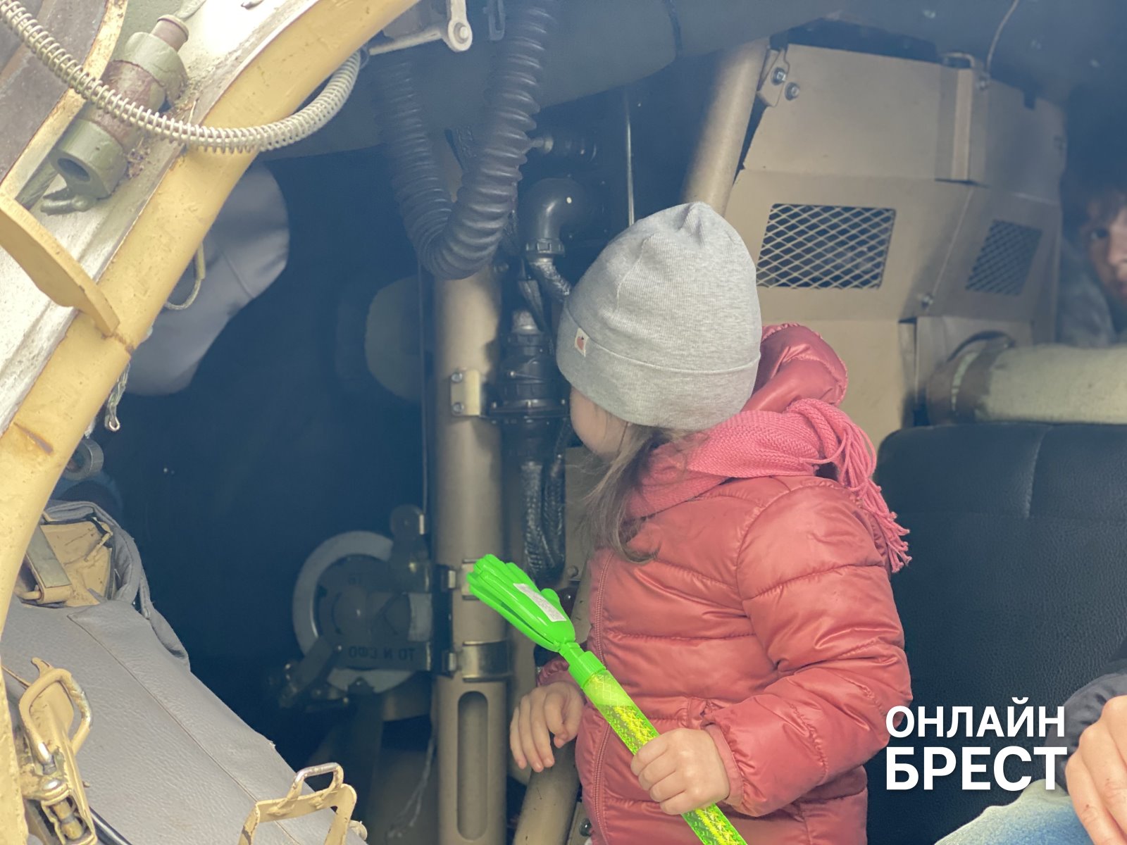 Брест празднует День Победы — большой фоторепортаж