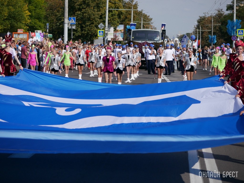 Александр Лукашенко поручил довести до ума Брест и Могилев