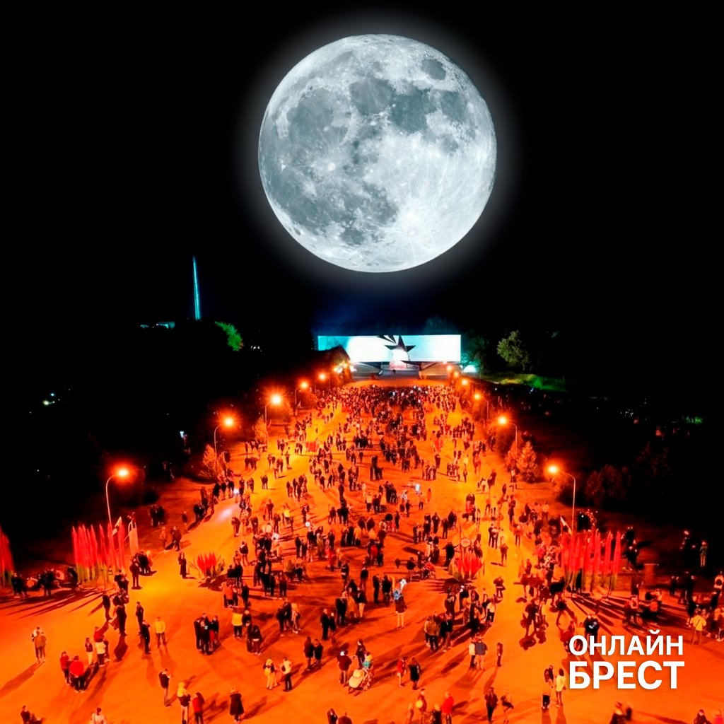 На этой неделе нас ждет самое большое суперлуние года