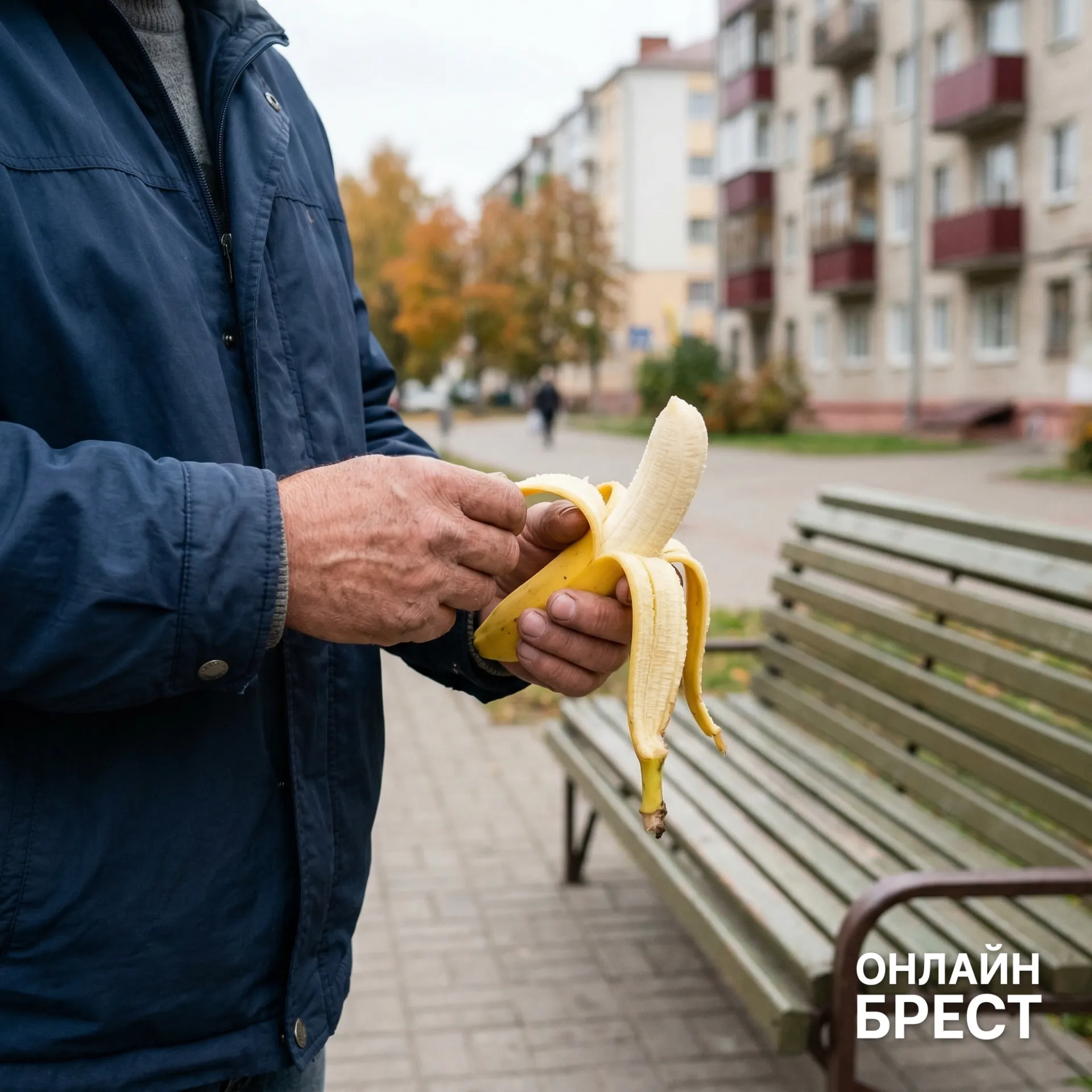 В Бресте мужчина устроил непристойную выходку на железнодорожной станции