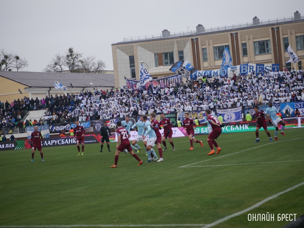 «Динамо-Брест» покинули три футболиста