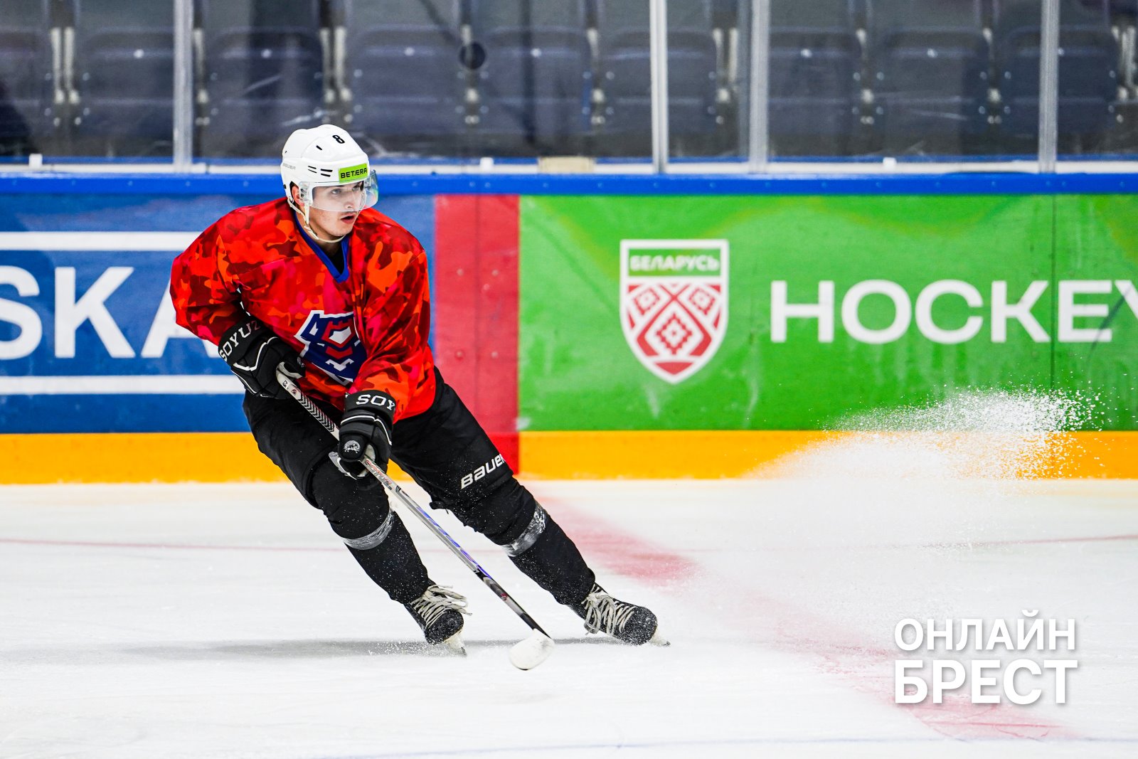 Смотрите, как тренируется ХК «Брест» — большой фоторепортаж