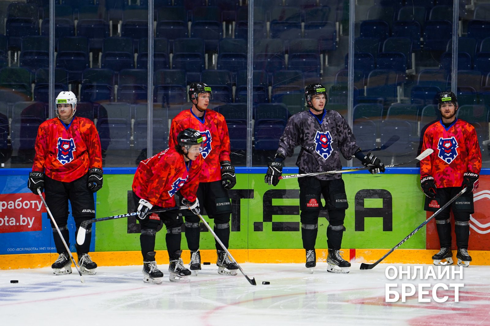 Смотрите, как тренируется ХК «Брест» — большой фоторепортаж
