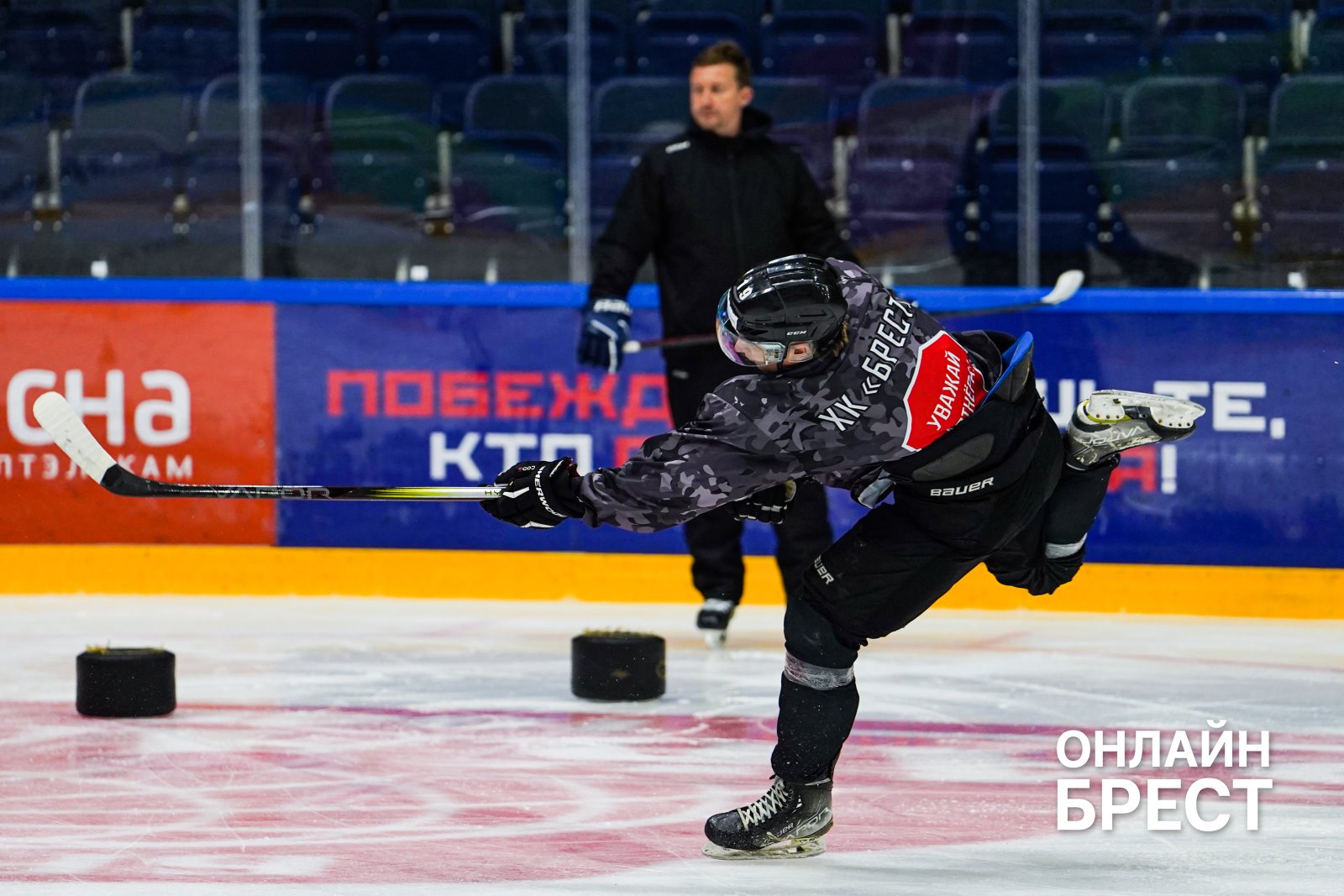 Смотрите, как тренируется ХК «Брест» — большой фоторепортаж