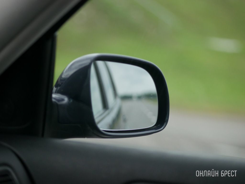 Белорусов развели на доставке авто из Китая