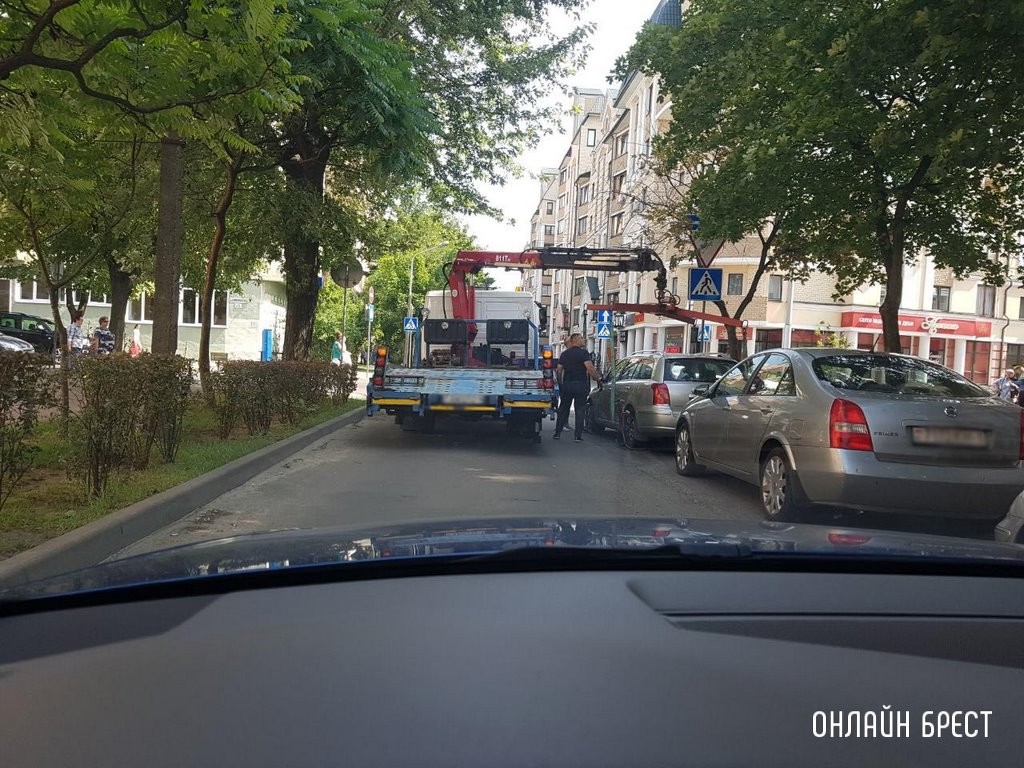В Беларуси пересмотрели порядок изъятия машин у должников