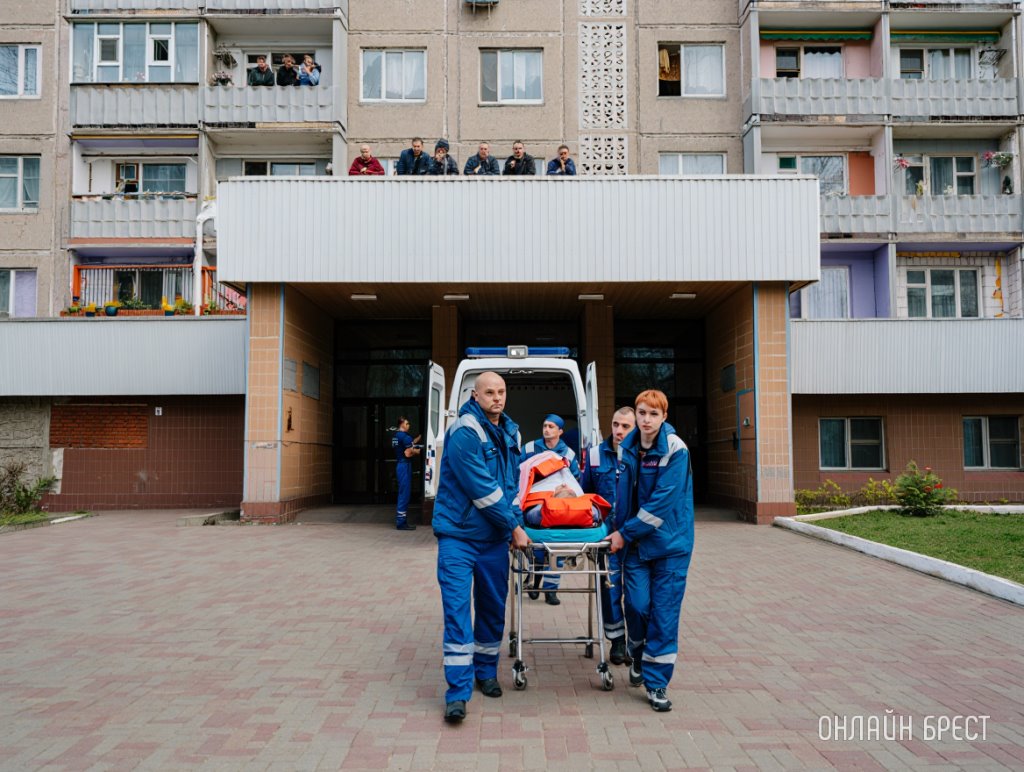Житель Ляховичей выпил средство для чистки плит вместо алкоголя – трагический исход
