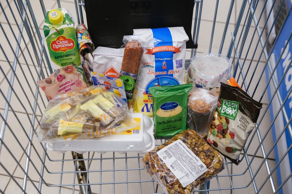 Пасхальный стол без лишних трат: покупатели «Грошыка» делятся секретами подготовки к празднику