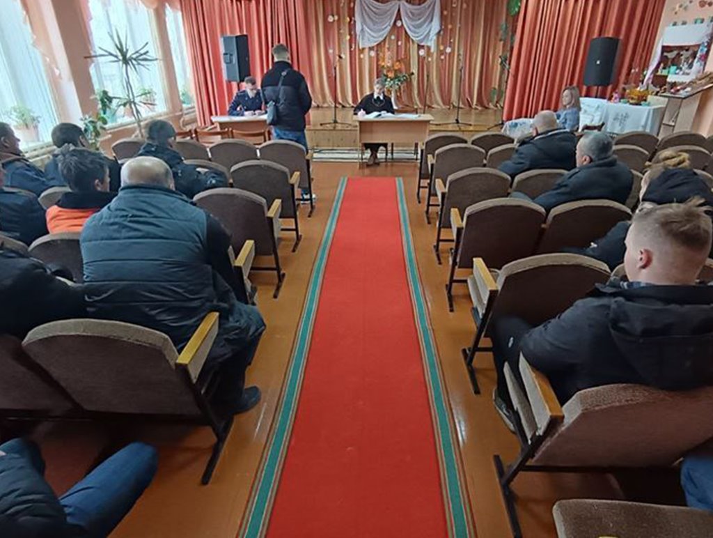 Как в Брестской области наказали тракториста, похитившего 320 литров топлива