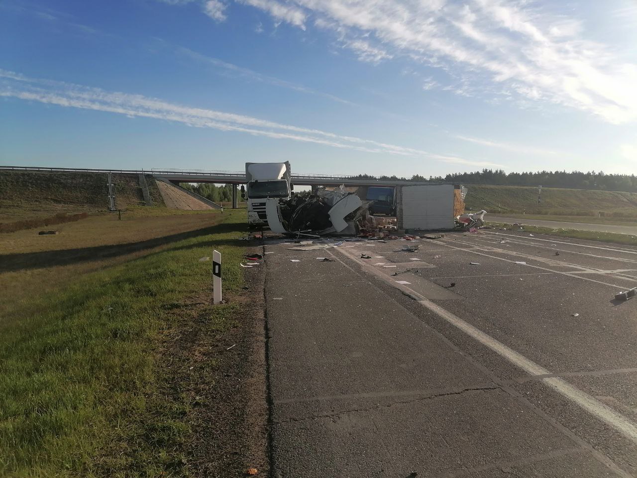 Жесткое ДТП на трассе М-1 в Ивацевичском районе