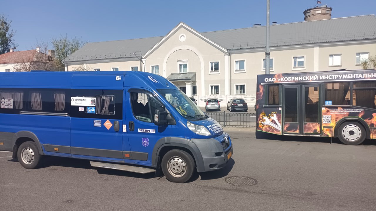 Проезд в маршрутках Бреста теперь можно оплатить карточкой или с помощью мобильных устройств