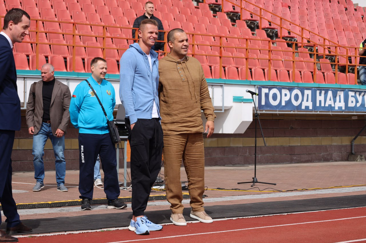 Необычные гости: Кремлёв и Тарасов в гостях у брестского «Динамо»
