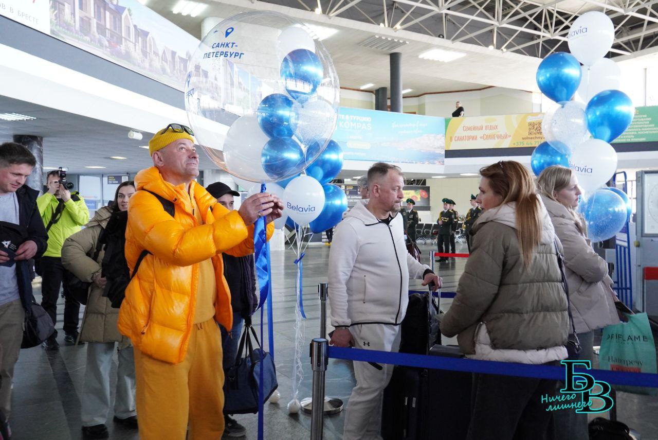 Пассажиры оценили первый рейс из Бреста в Питер