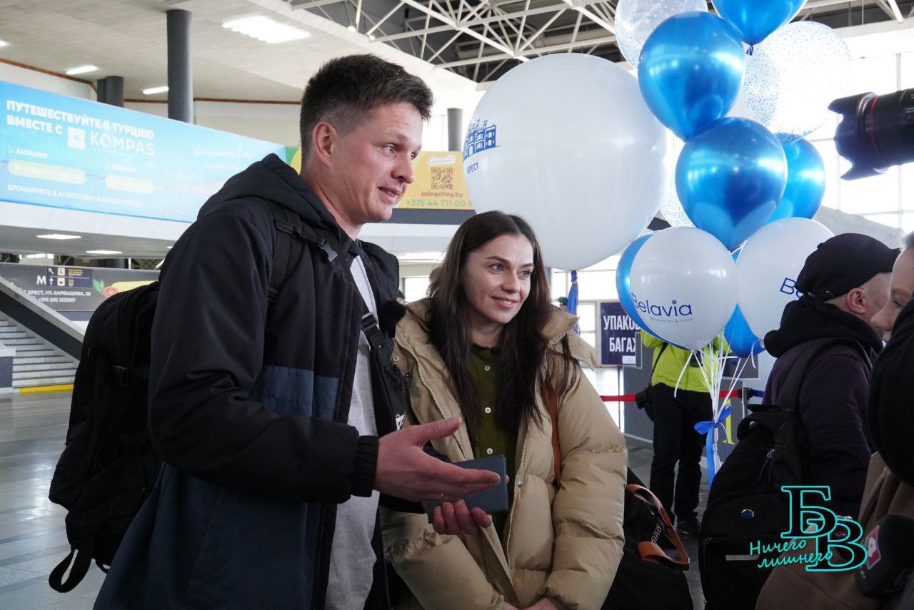 Пассажиры оценили первый рейс из Бреста в Питер