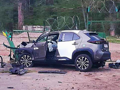 Литовец на шеринговом авто протаранил пограничный забор с Беларусью