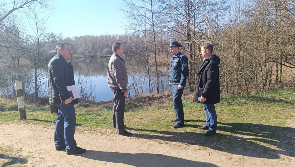 В Бресте пляж «Центральный» проходит подготовку для открытия купального сезона