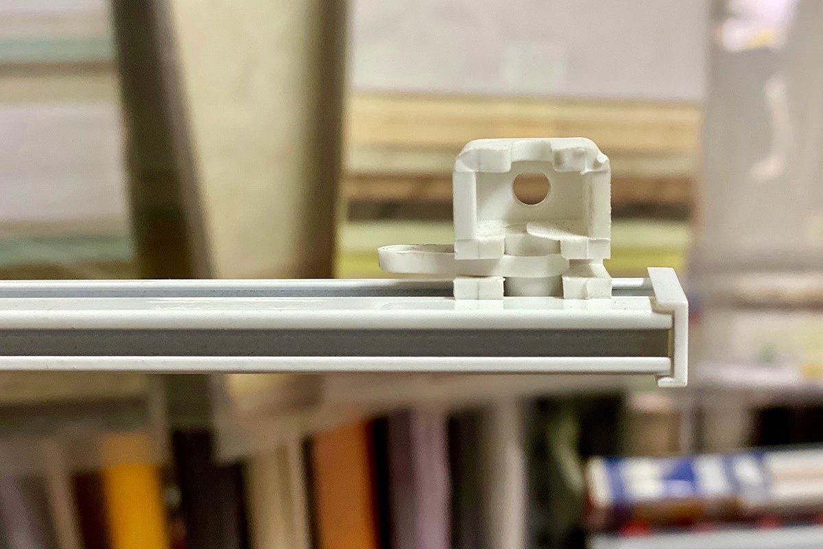 Всё для ремонта и уюта в Бресте: керамогранит, сантехника, карнизы и плиссе