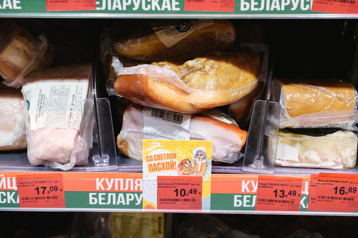 Пасхальные булочки за 20 минут: готовим легко, покупаем выгодно — с «Хит!»