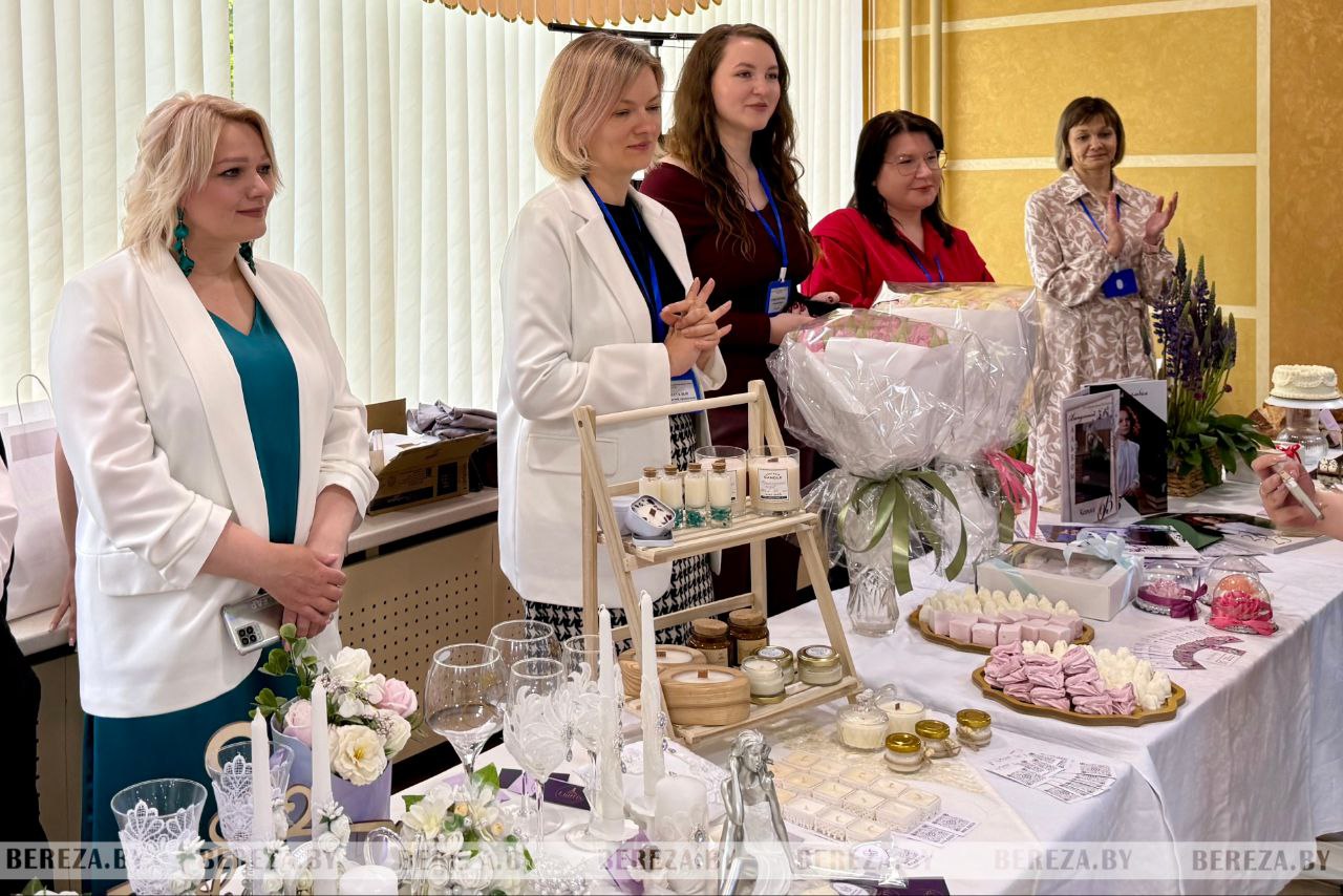 Инициативные березовчане организовали выставку-фестиваль «Ночь в ЗАГСе»