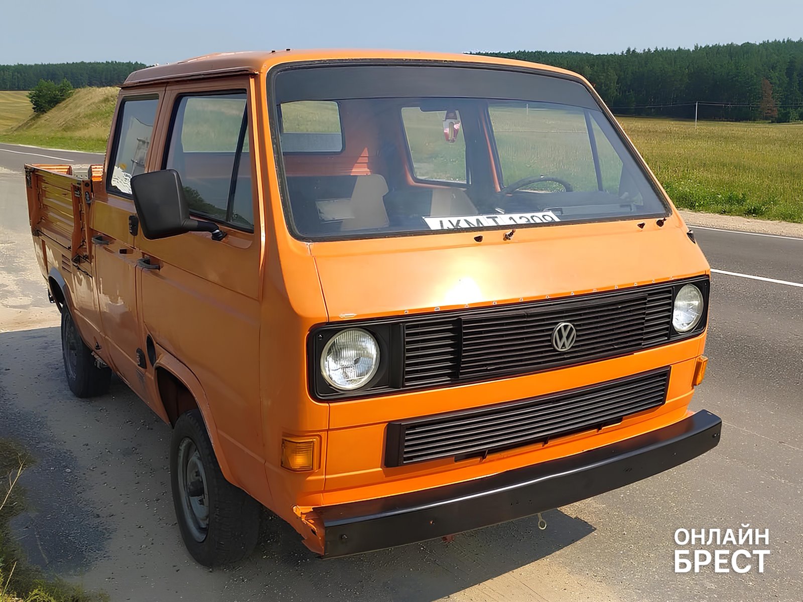 Почему Volkswagen T2 и T3 до сих пор в тренде? Владелец «капсулы времени» из Бреста раскрывает секрет