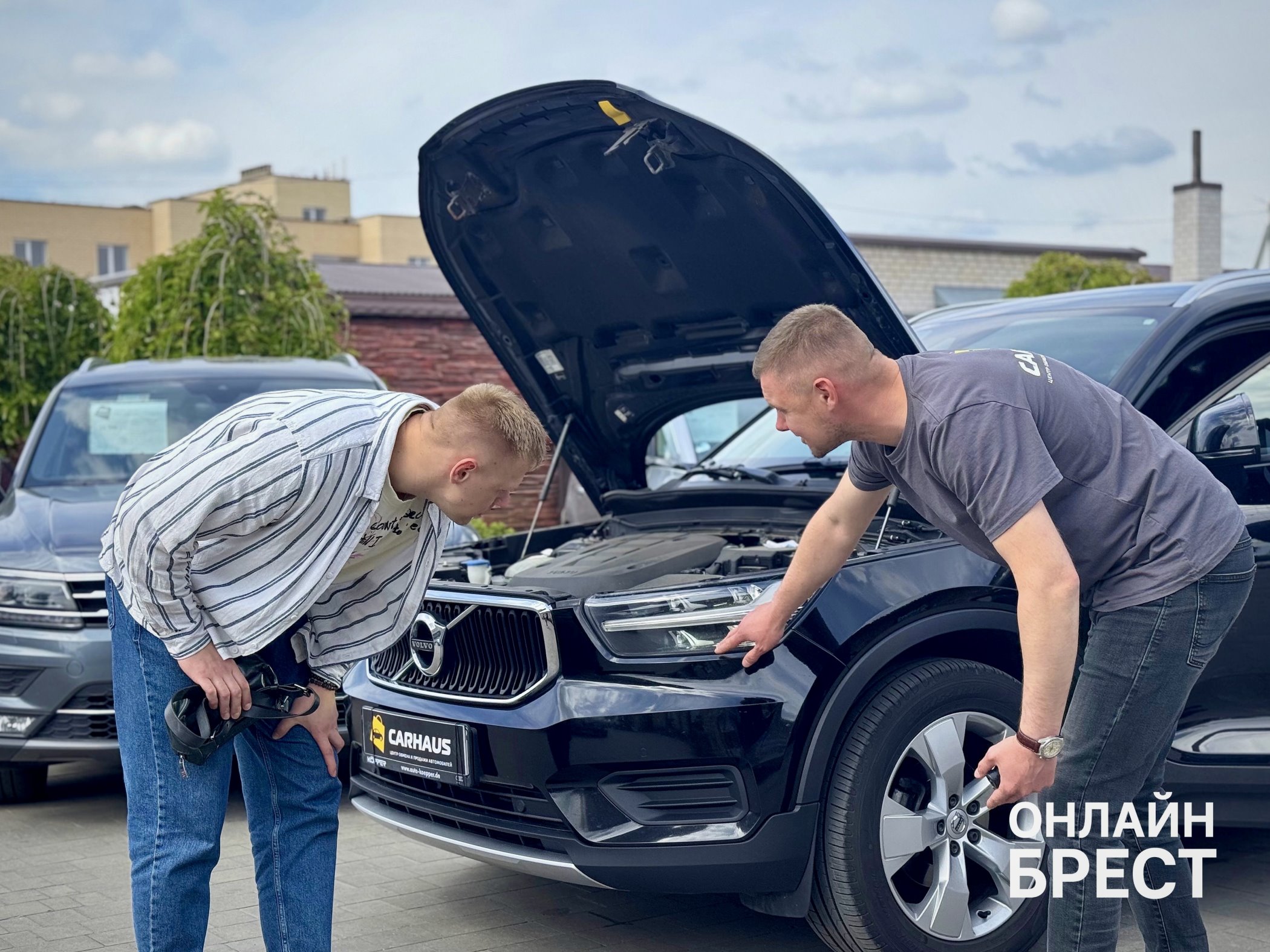 Интервью с директором салона подержанных авто в Бресте «CARHAUS» Евгением: Как купить или продать авто без головной боли?