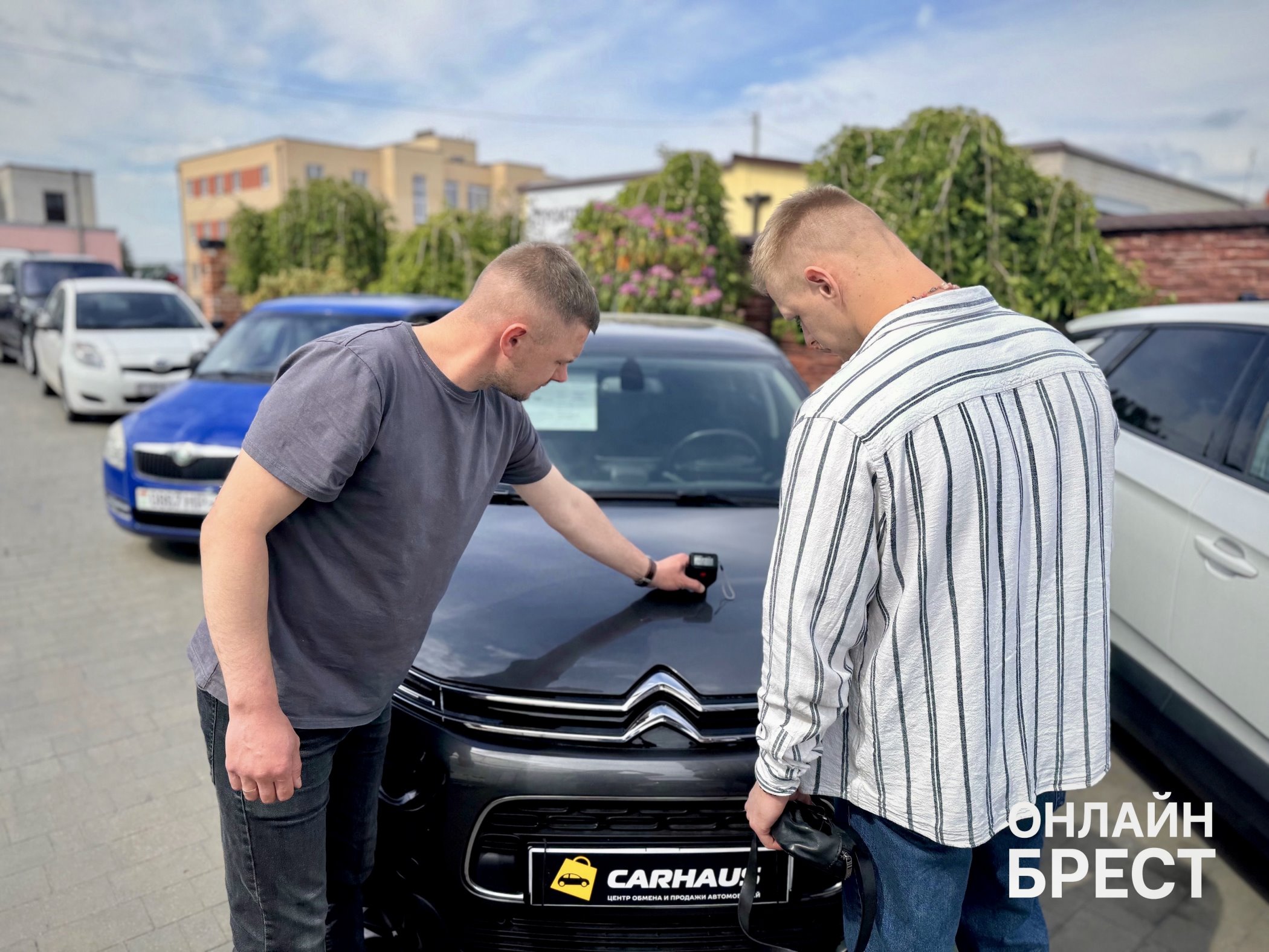 Интервью с директором салона подержанных авто в Бресте «CARHAUS» Евгением: Как купить или продать авто без головной боли?