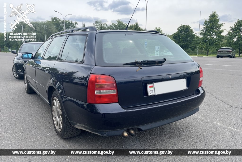 Белорус купил за границей «двойник» своего Audi A4, чтобы не растаможивать авто