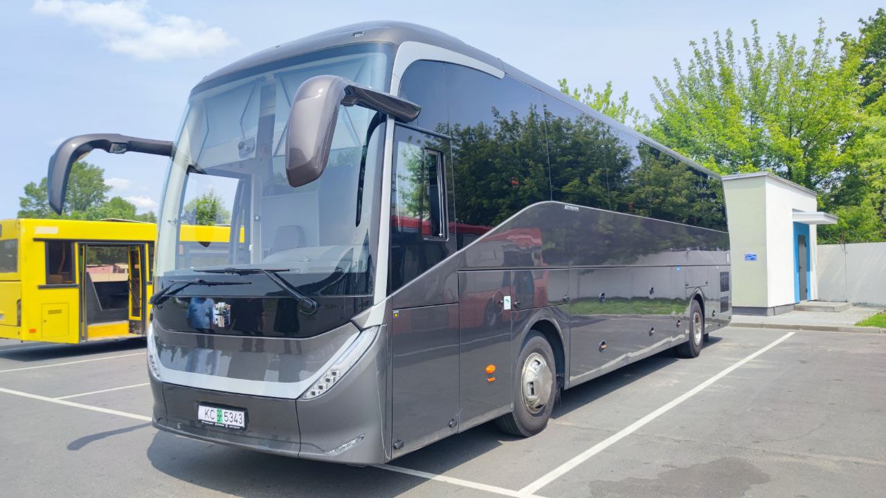 В Бресте появился новый туристический автобус Zhong Tong 5-го экологического класса