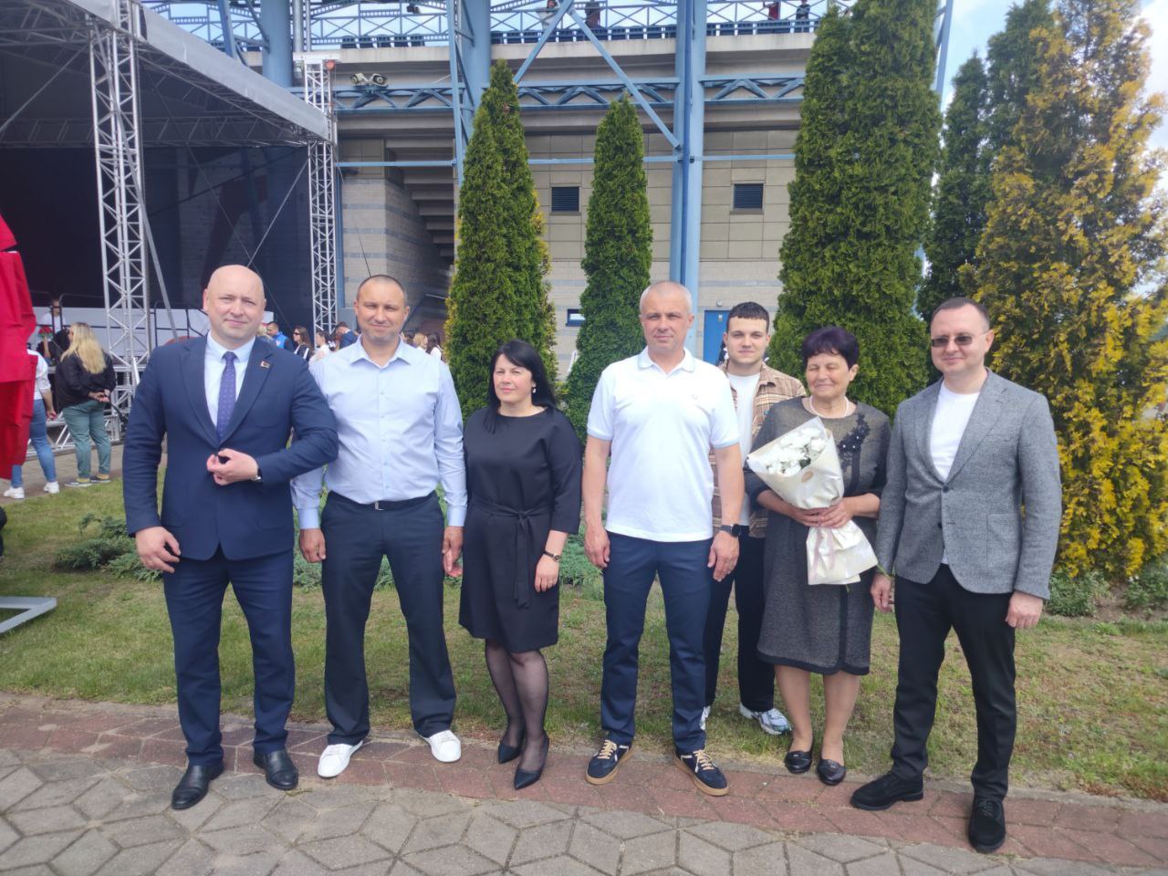 В Бресте проходит семейно-спортивный праздник «Волны единства»