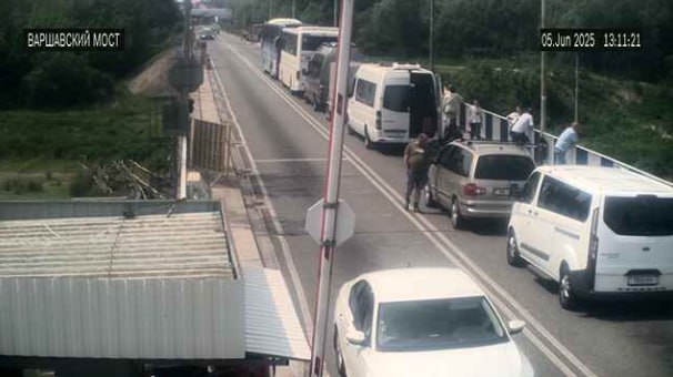 В пункте пропуска Тересполь польская сторона прекратила принимать автобусы