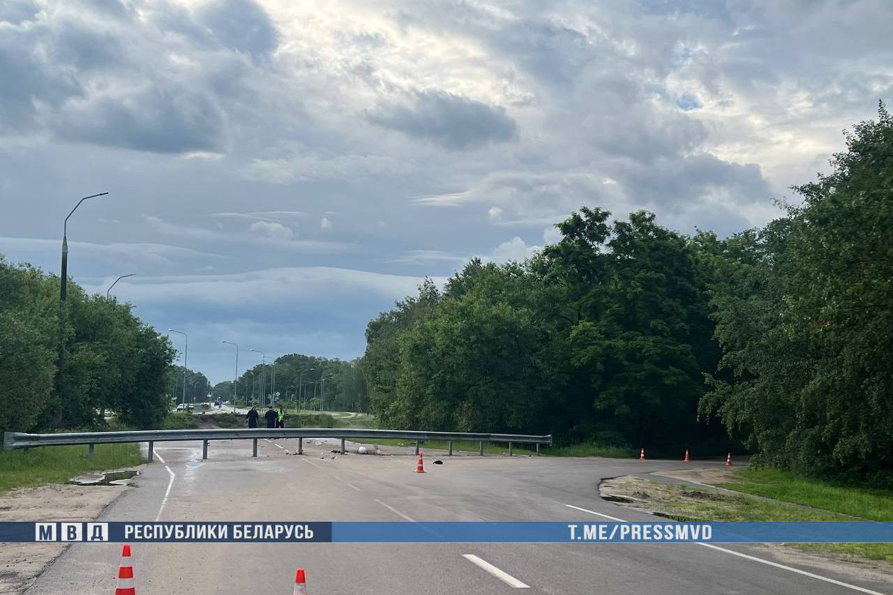 В Бресте разбились насмерть двое