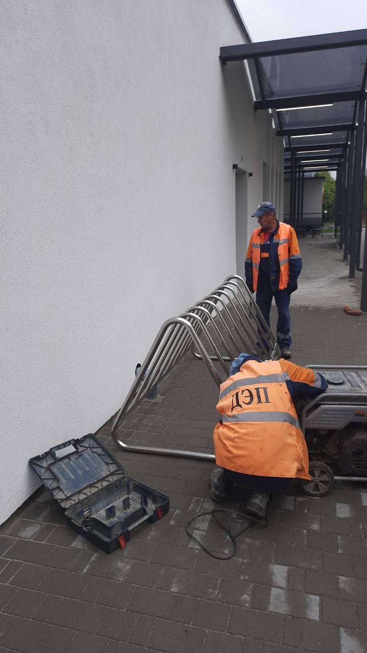 В Бресте на улице Чкалова появилась еще одна велопарковка