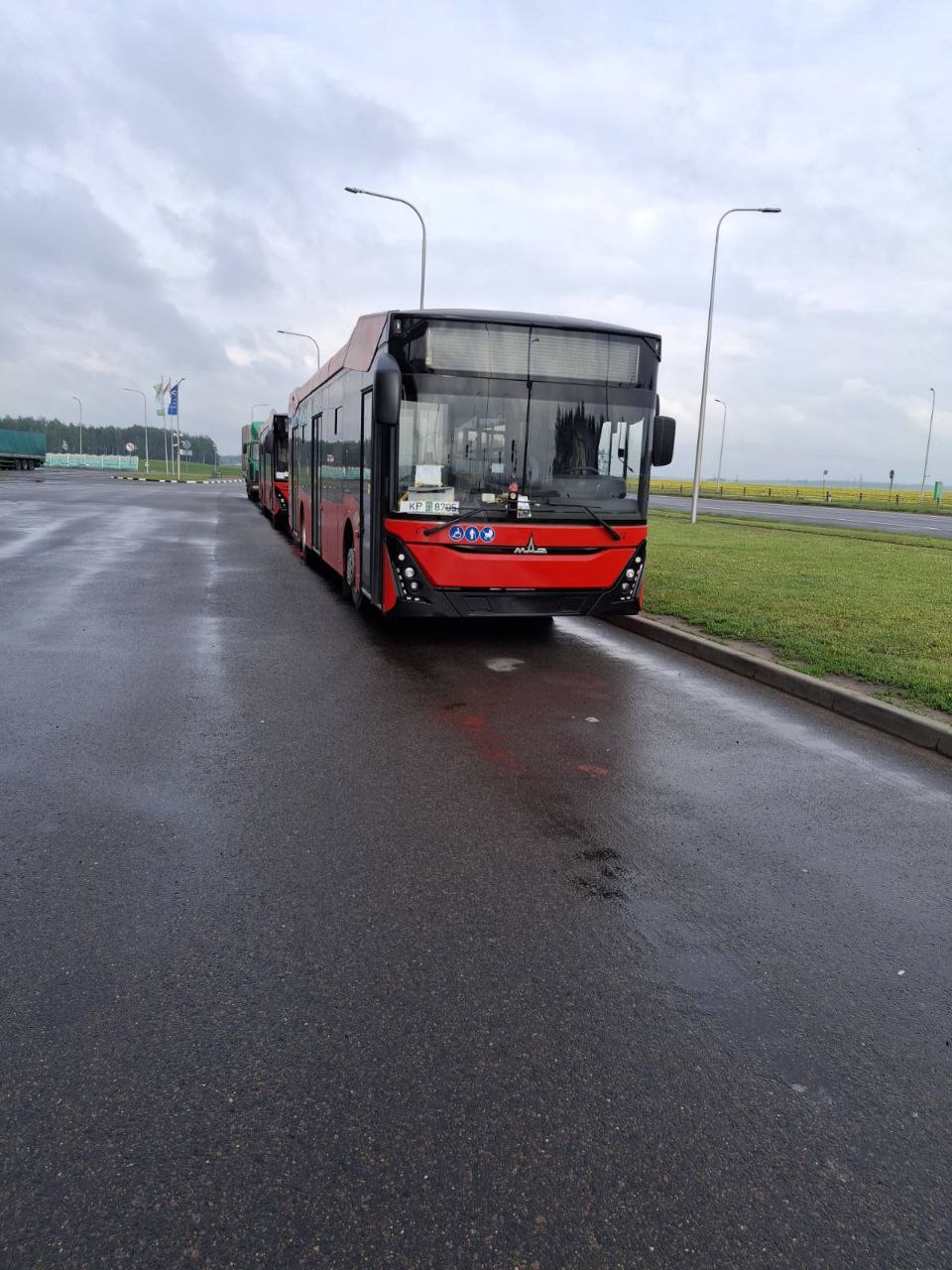 В Бресте приехали новые автобусы — вот как они выглядят