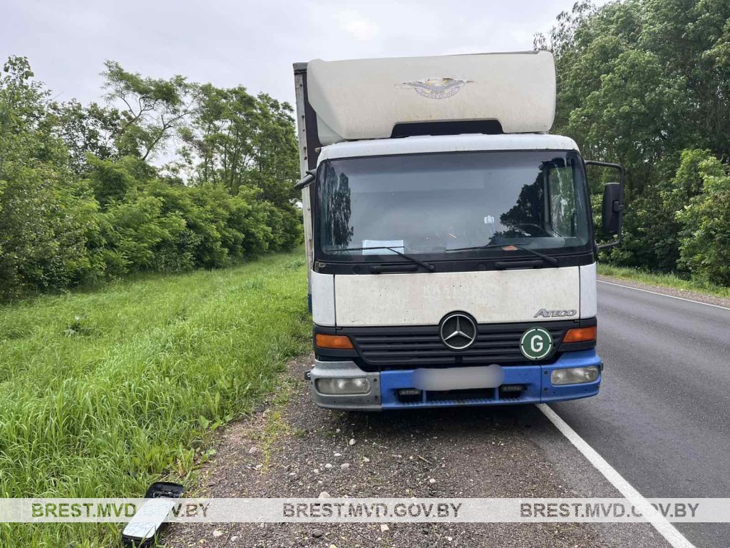 В Барановичском районе погиб велосипедист