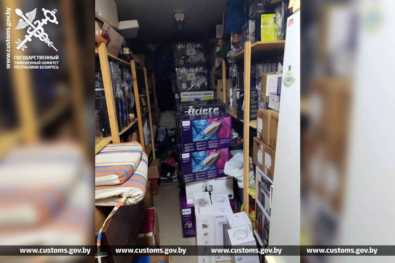 Склады с контрабандной техникой на 2 миллиона рублей обнаружили в Беларуси