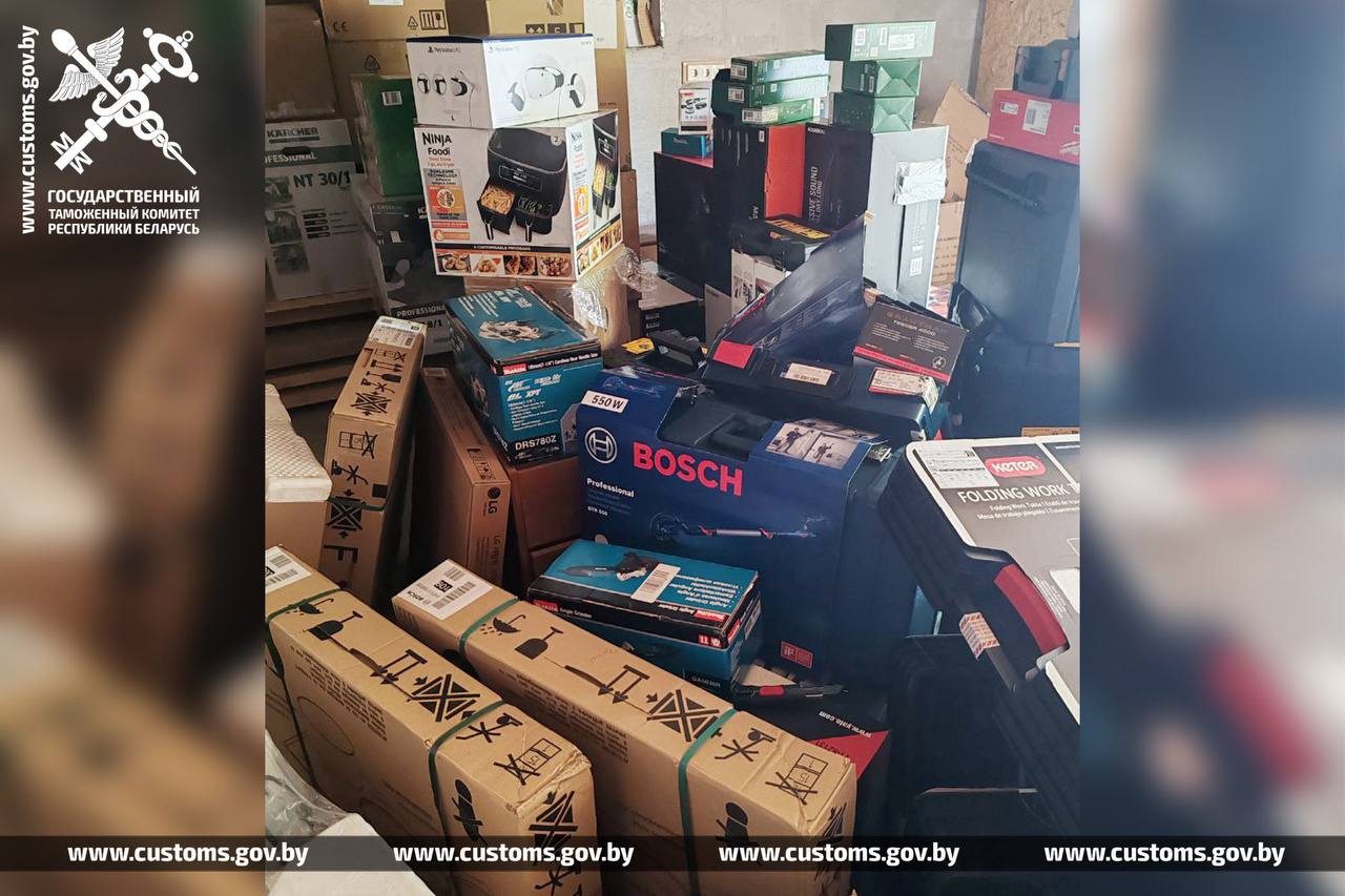 Склады с контрабандной техникой на 2 миллиона рублей обнаружили в Беларуси