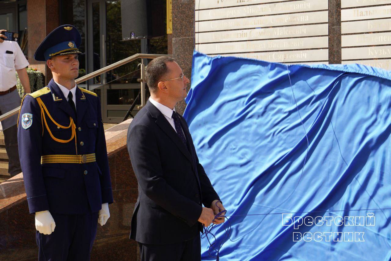 Лауреатов почетного звания «Человек года» чествовали в Бресте