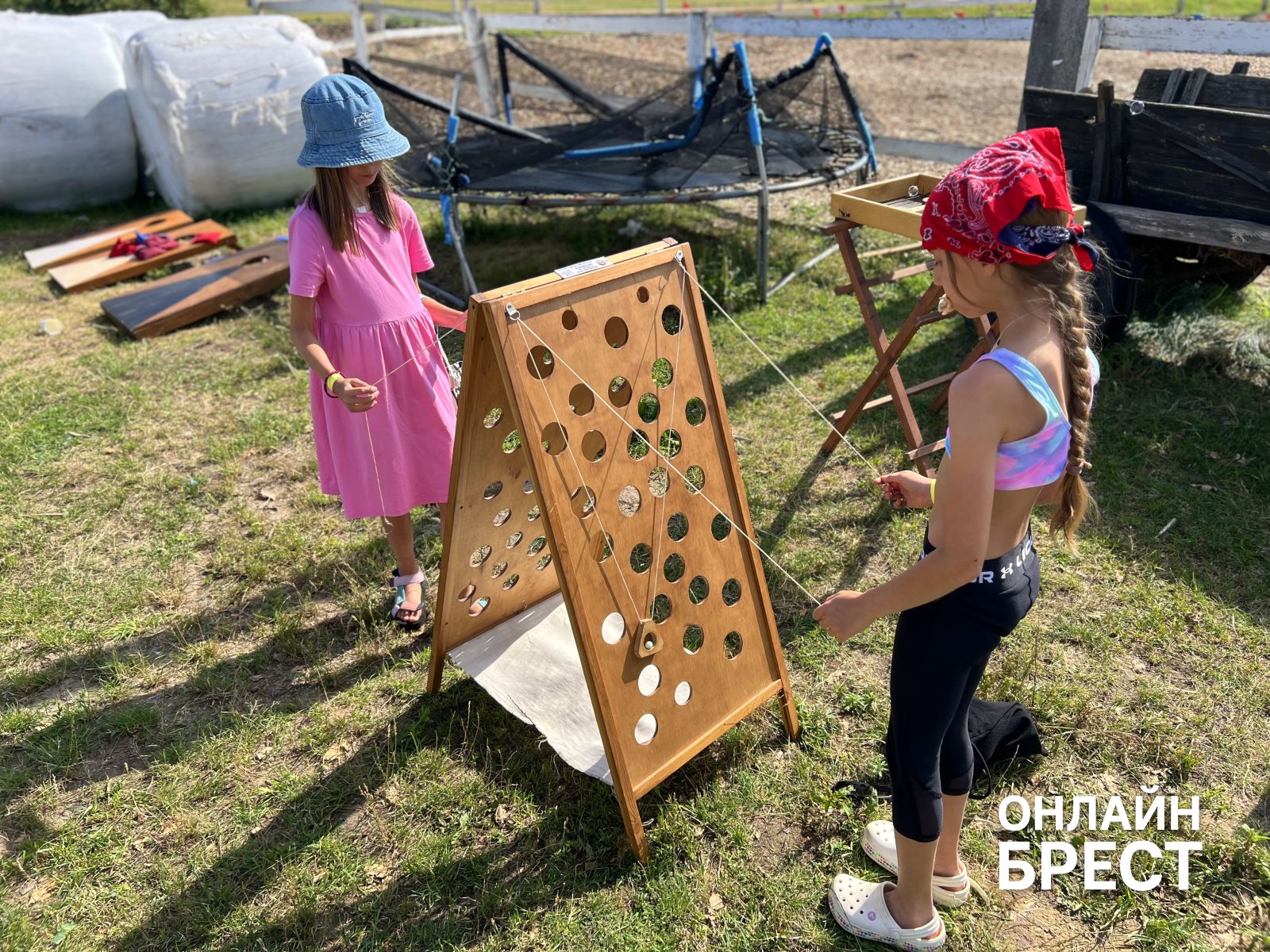 От байкеров до лошадей: как под Брестом устроили взрыв радости для детей