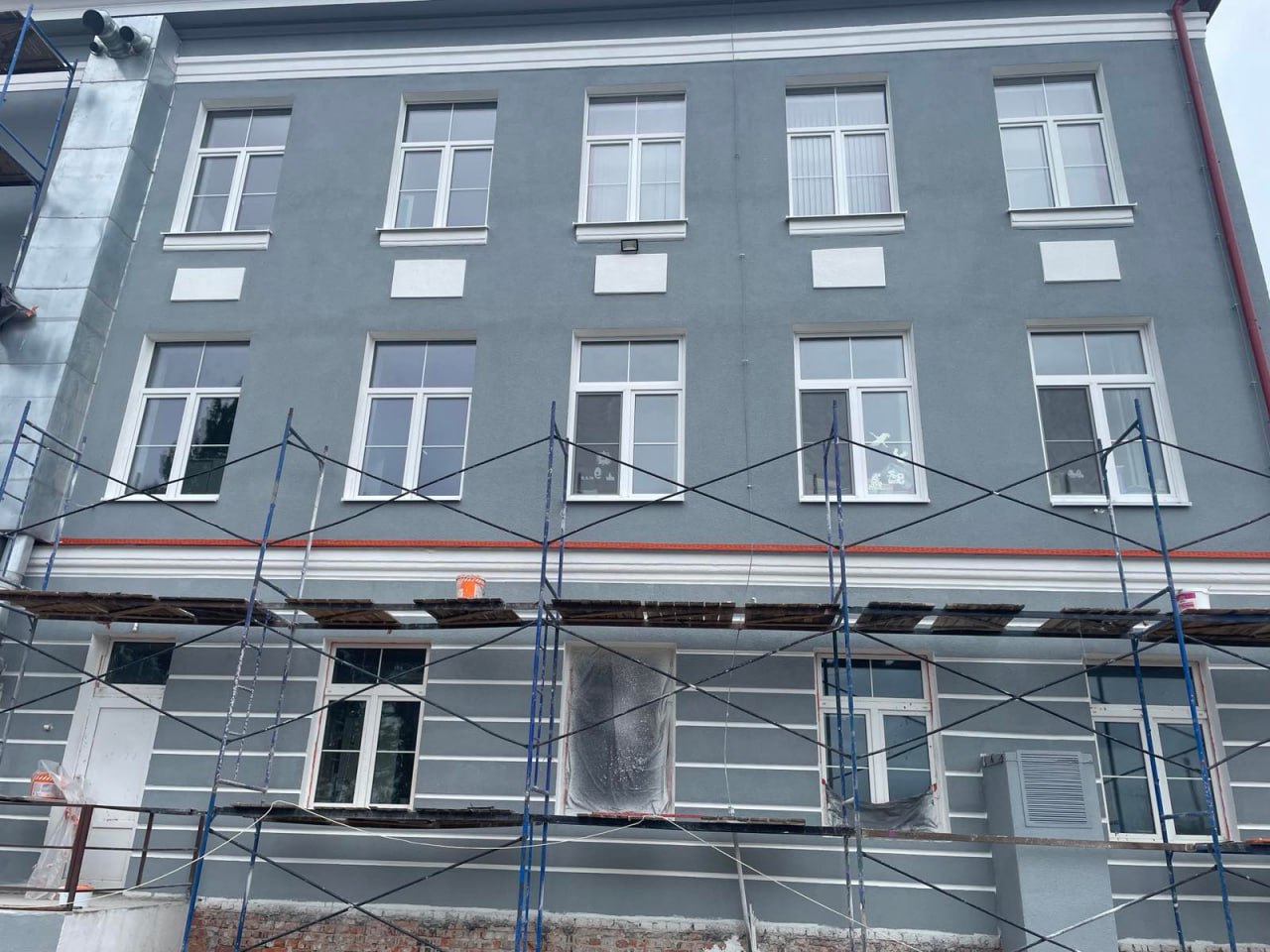 В Бресте школы и сады готовятся к новому учебному году — свежие фото