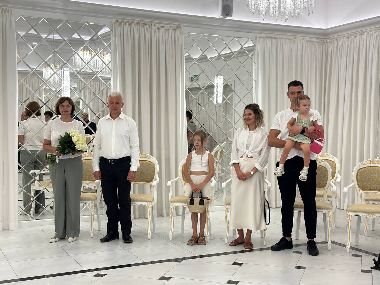 Любовь проверенная временем! В День города чествовали «жемчужные» семьи Бреста