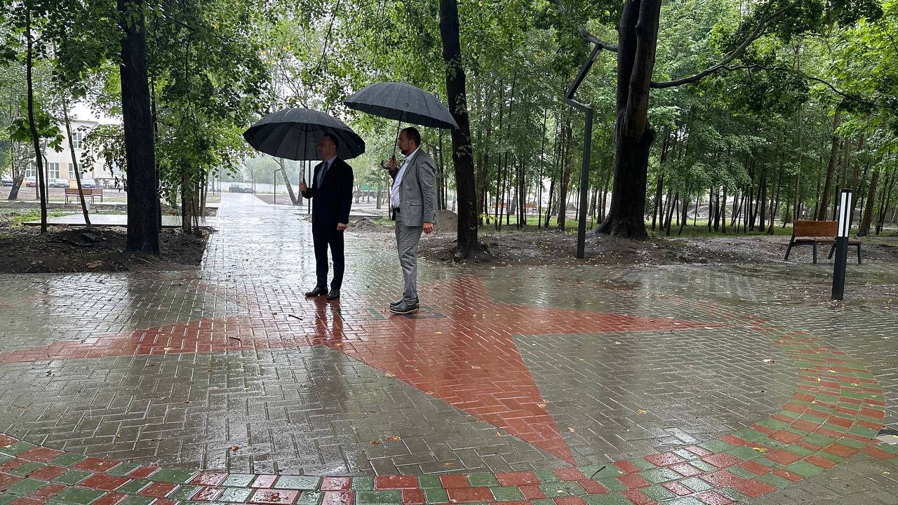 Лободинский проверил ход благоустройства ключевых объектов Бреста