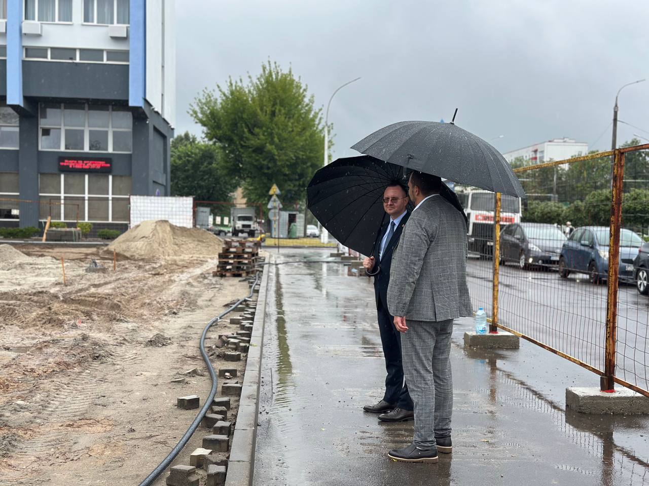 Лободинский проверил ход благоустройства ключевых объектов Бреста