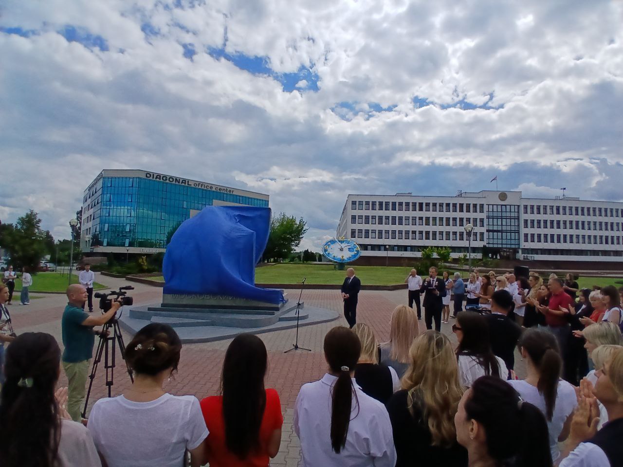 В Бресте открыли стелу «Московский район»